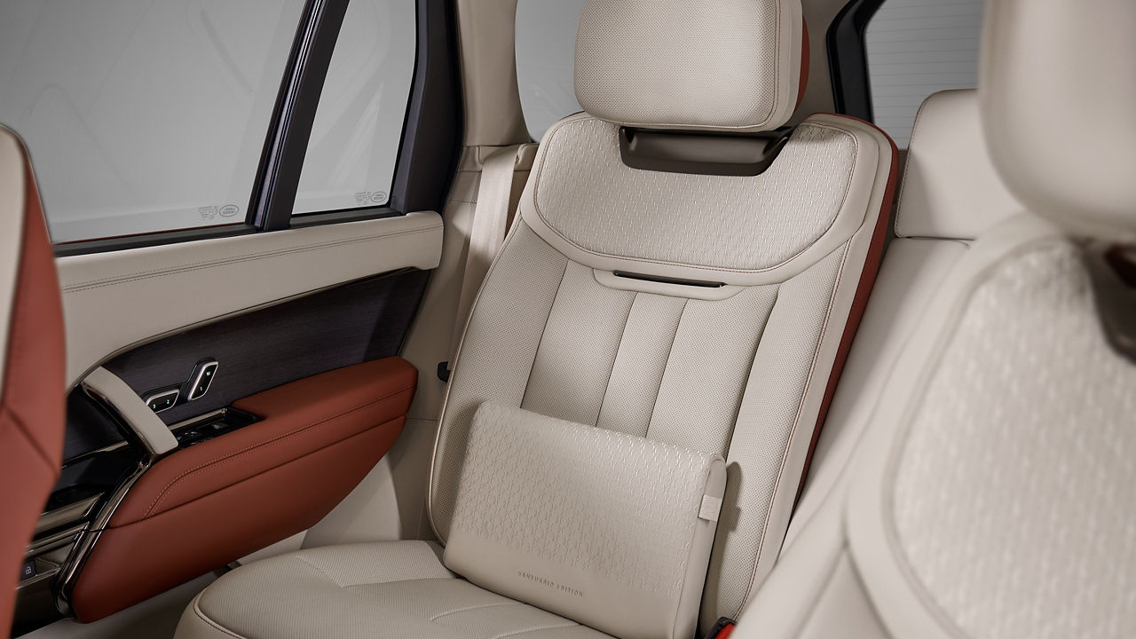 RR SVB Santuario Rear Seat Working Retouch