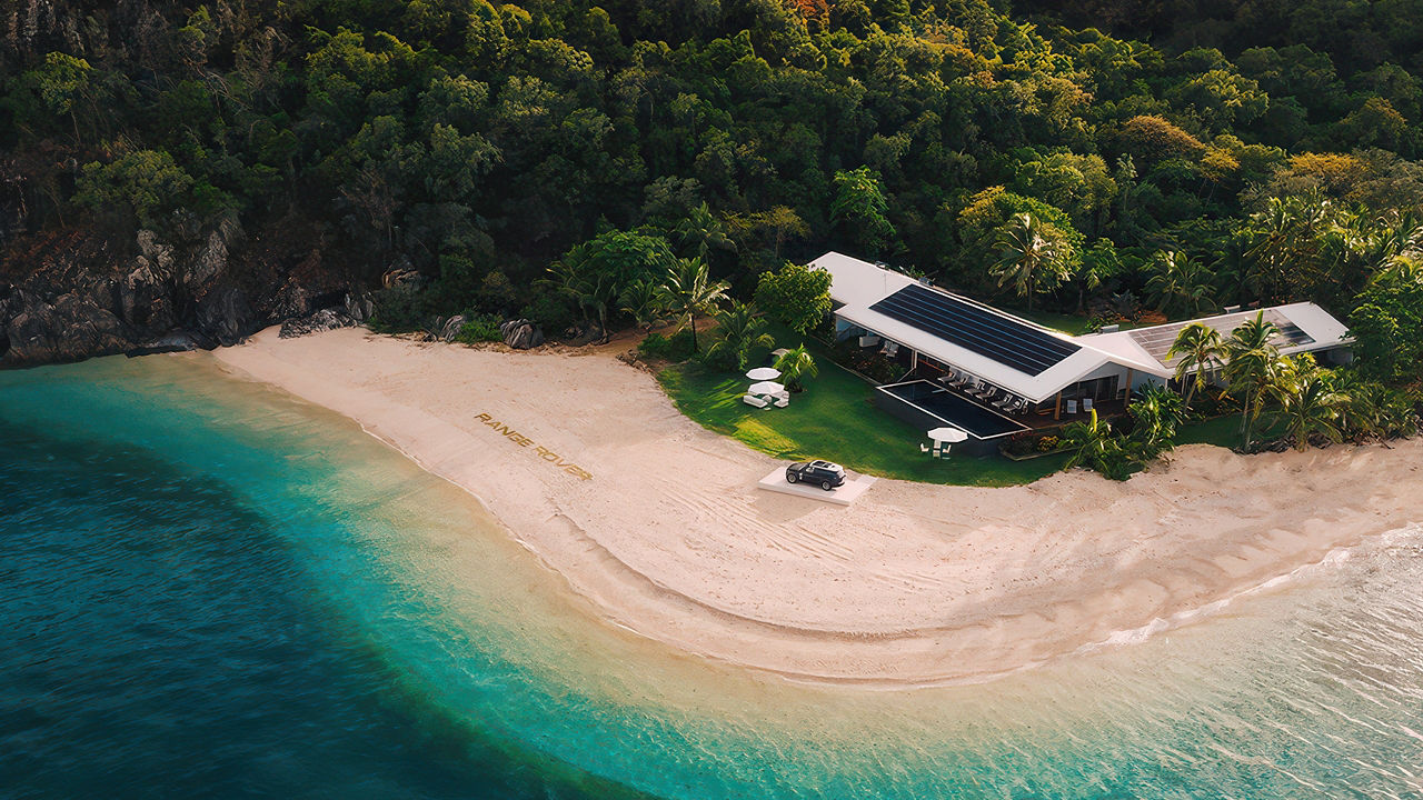 RANGE ROVER HOUSE ORPHEUS ISLAND