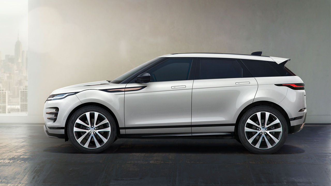 Range Rover Evoque Fuji White Side