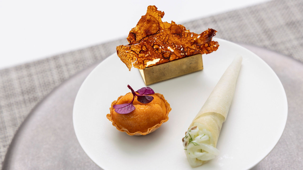 Range Rover House Dish