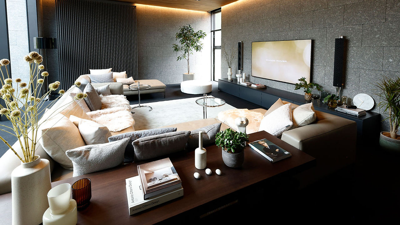 Range Rover House Tokyo venue