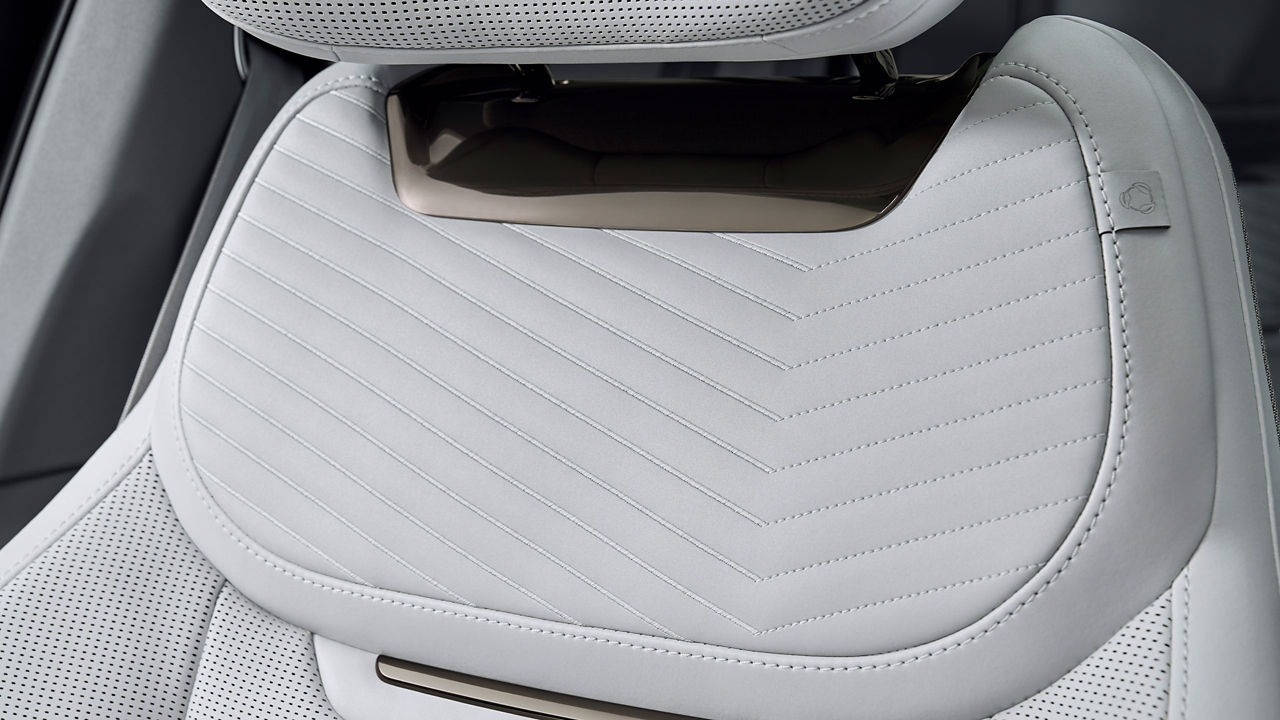 Range Rover SV Bespoke Urban Twilight Dusk Seat