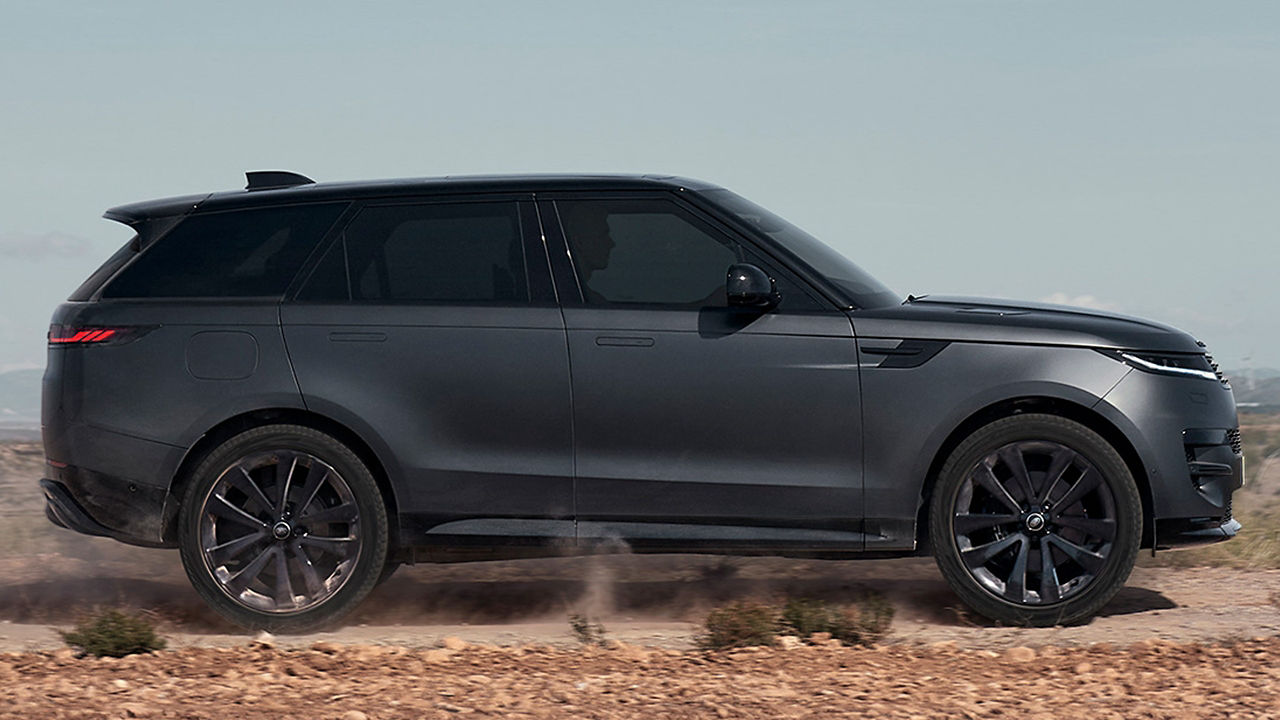 Range Rover on desert