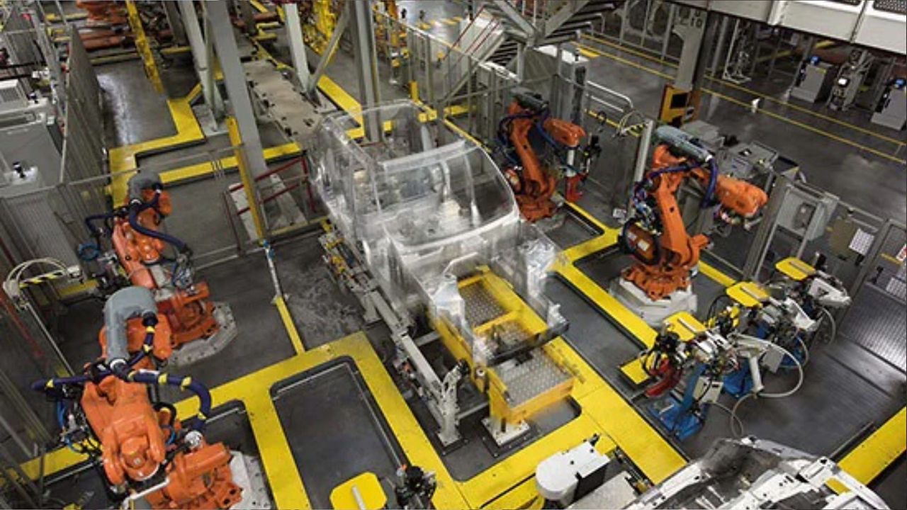 SOLIHULL FABRIKSVISNINGAR