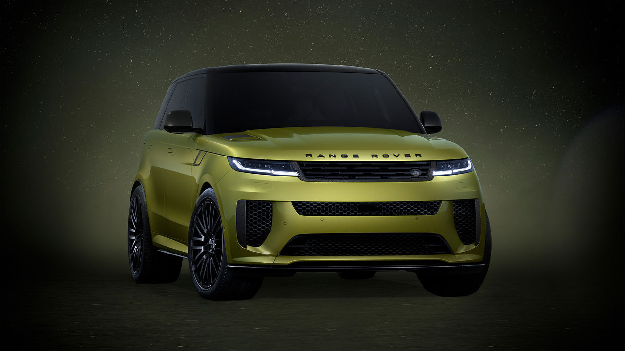 front view of Range Rover 