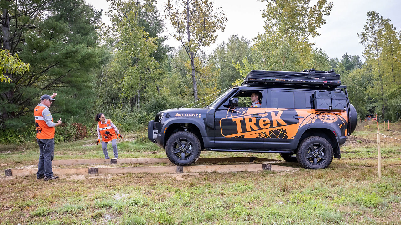 Range Rover TREK OFF-ROAD