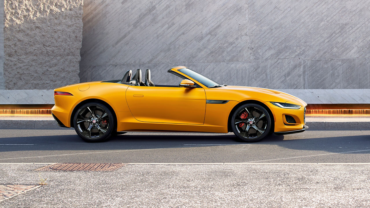 Jaguar F-TYPE convertible Right Side profile 
