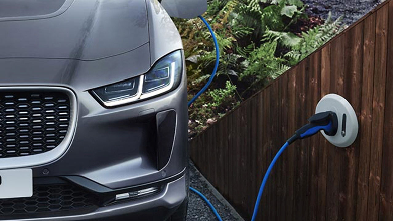 I-PACE phev charging 