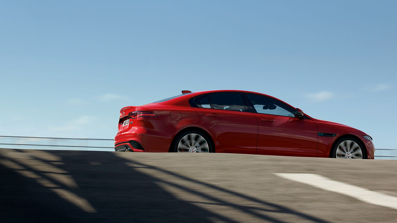 XE running on road