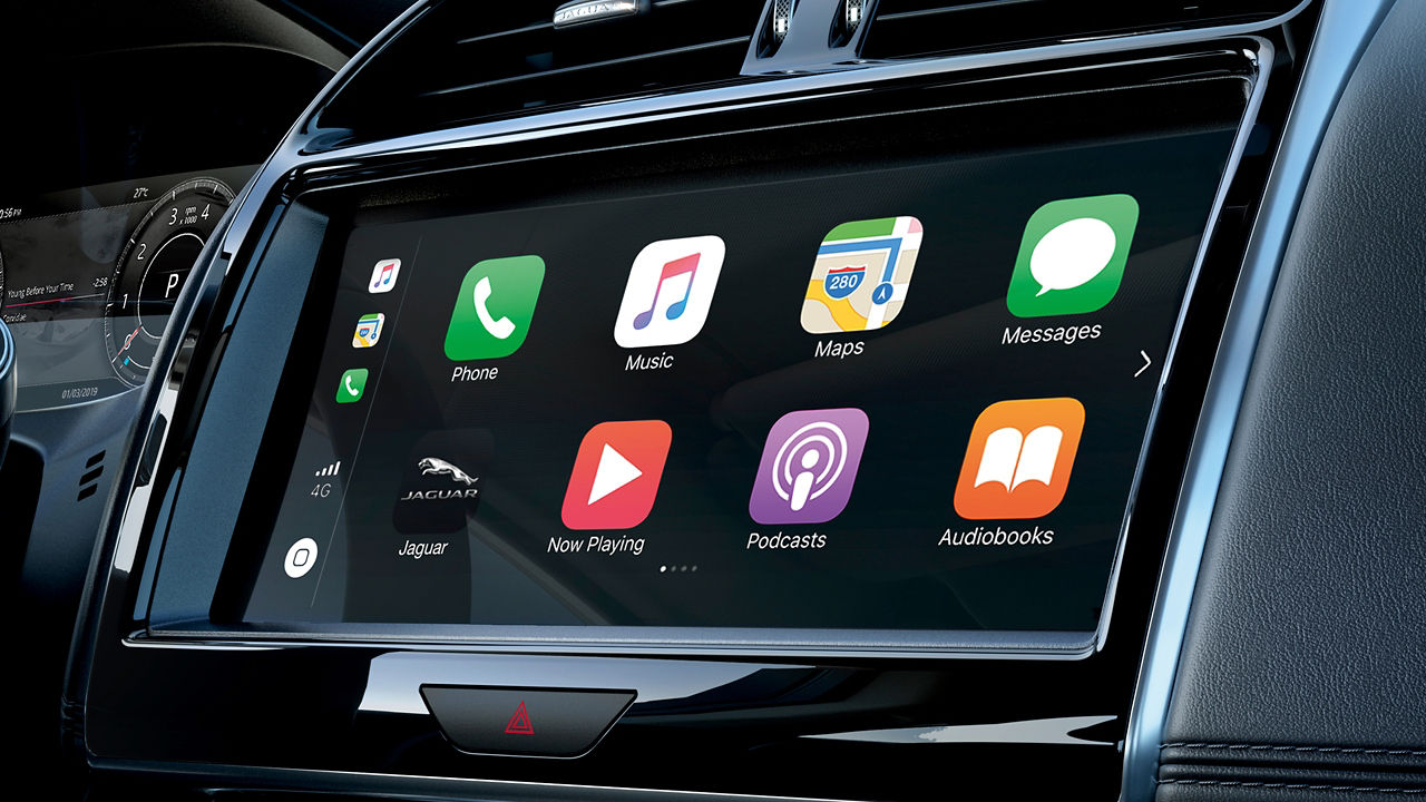 Jaguar XE Infotainment touch screen