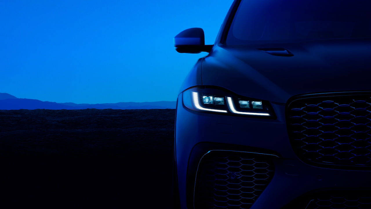 Jaguar F-Pace Front Head Lamp Details View 