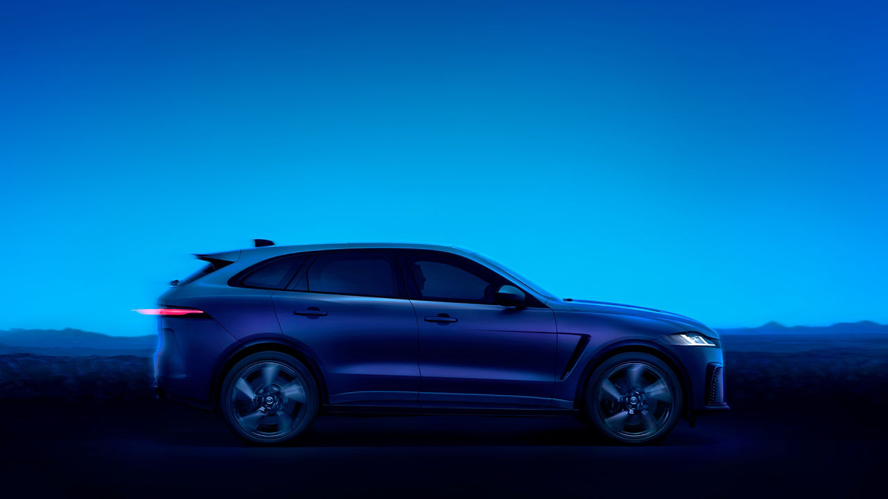 F-PACE side view