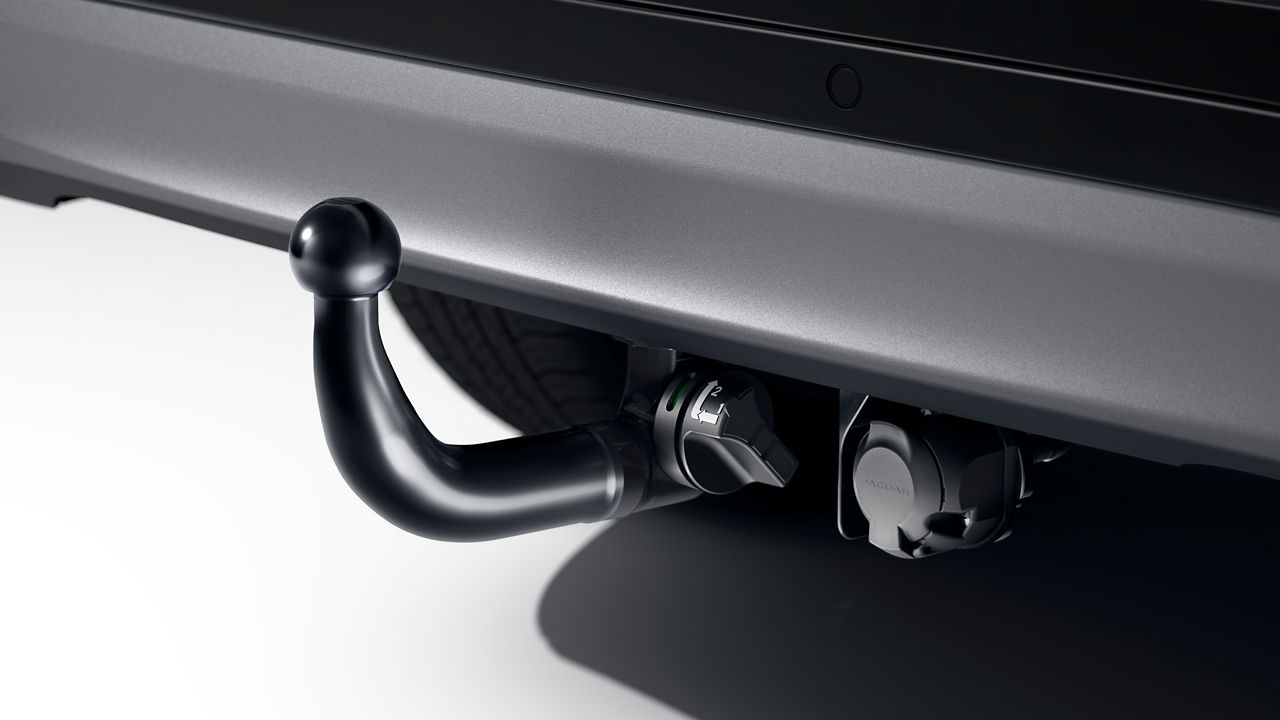 DETACHABLE TOW BAR