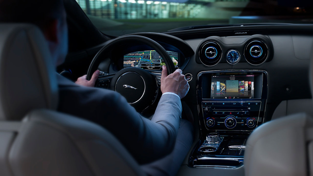 Jaguar XJ interior view