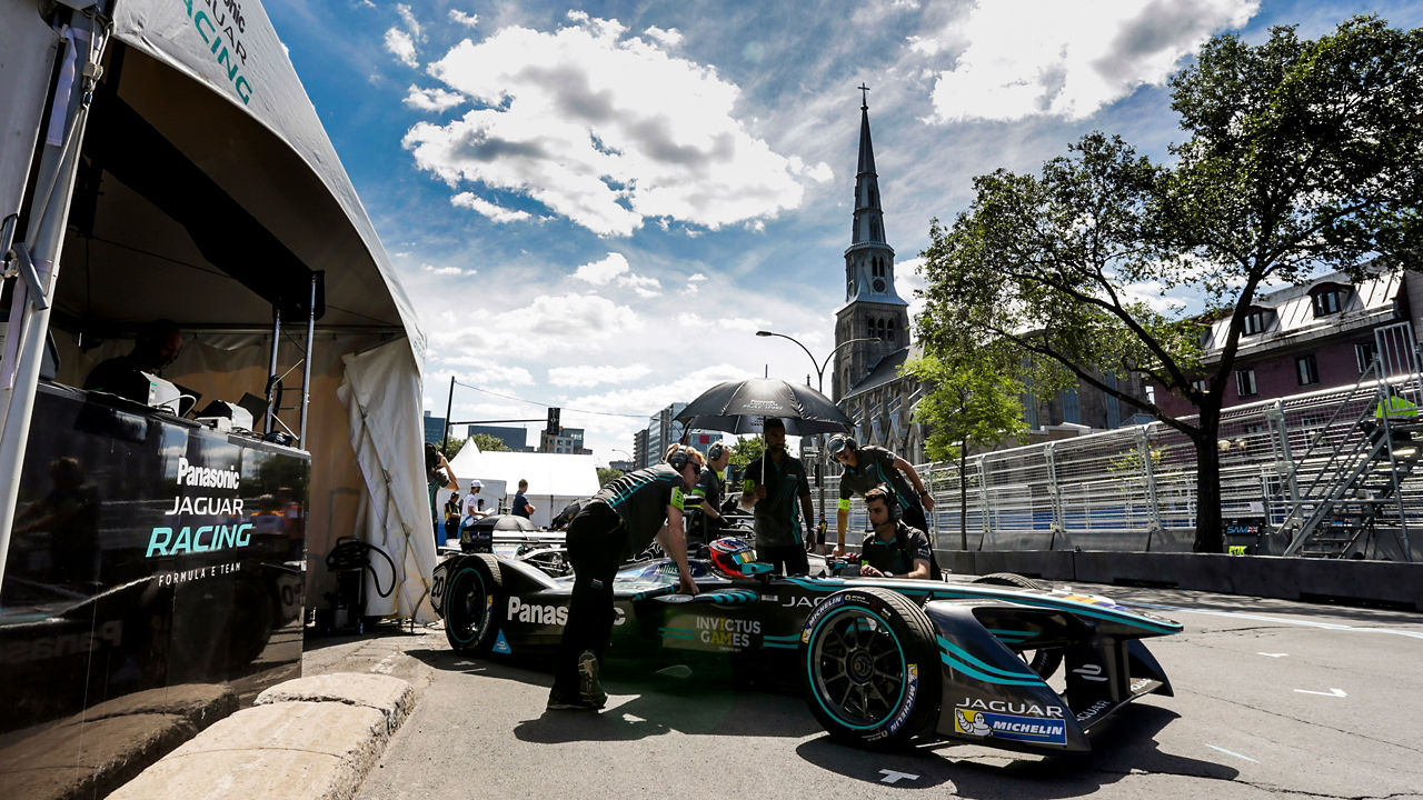 Panasonic Jaguar Racing 