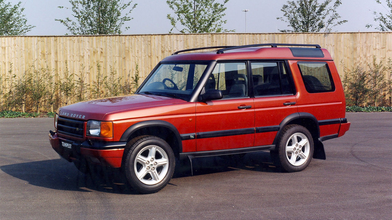 Red Land Rover Heritage Discovery 