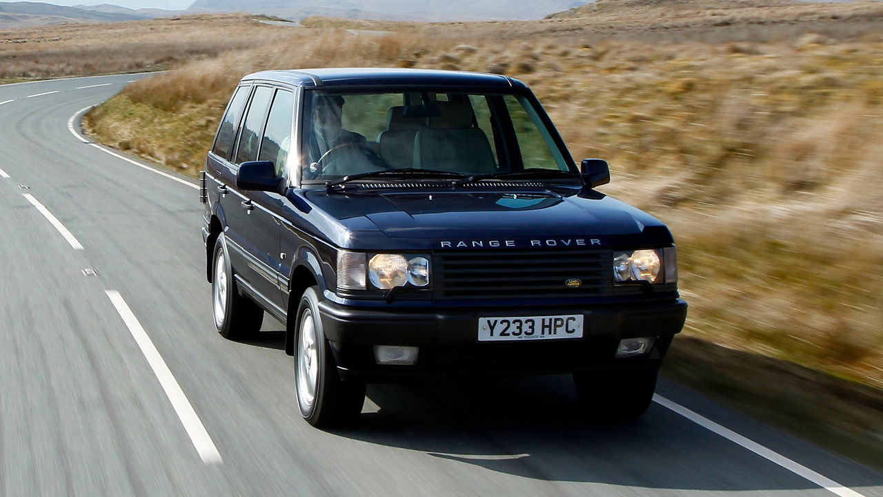 Range Rover  Moving on Hilly Terrain Road