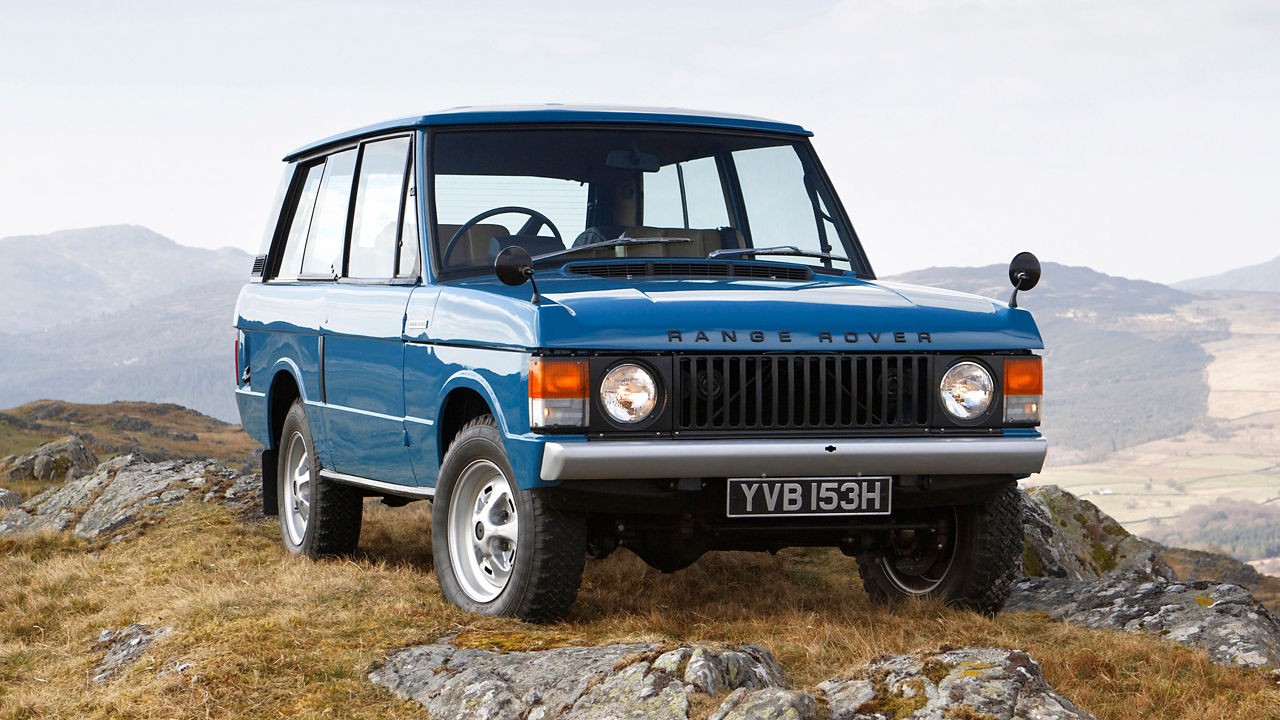 1970 classic ranger rover blue in Hilly Road